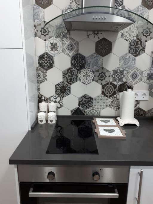 Apartamento Colon Vut-47-132 Apartment Валадоид Екстериор снимка